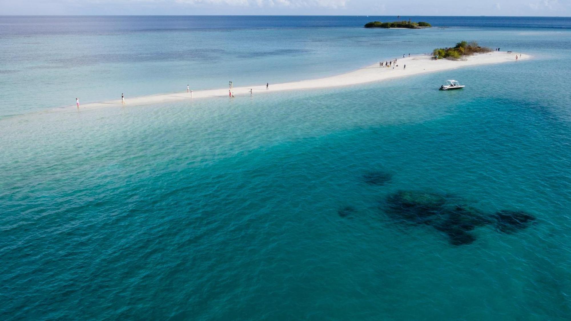 Tranquila Beach Hotel Rasdhoo 外观 照片